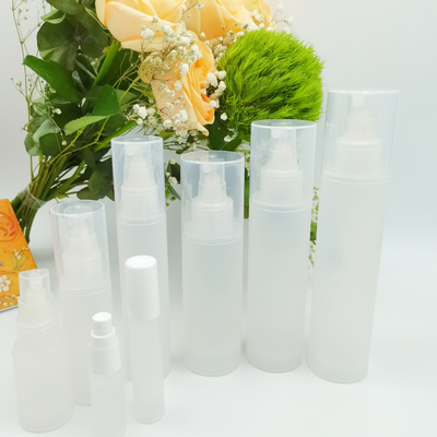 La bottiglia cosmetica di plastica glassata ha messo 5ml 10ml 15ml 50ml 100ml per l'imballaggio di cura di pelle