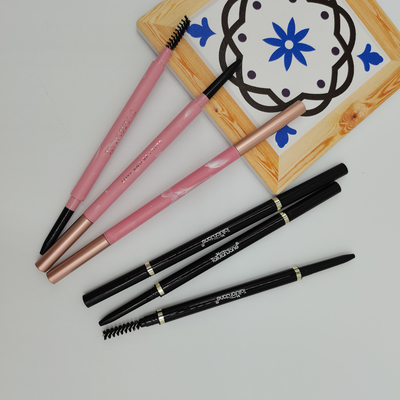 Gli ABS delicati della matita di sopracciglio del triangolo 146mm 7mm raddoppiano il contenitore capo di trucco dell'occhio con la spazzola