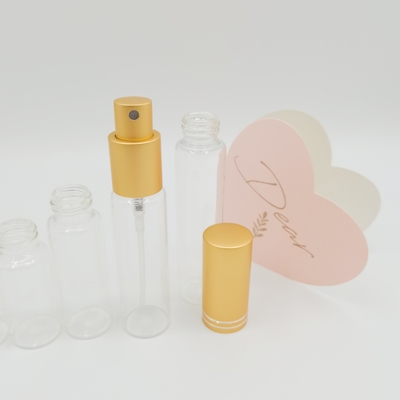 Bottiglia di vetro da 10 ml 15 ml 20 ml 25 ml 30 ml con spruzzatori di profumo in alluminio