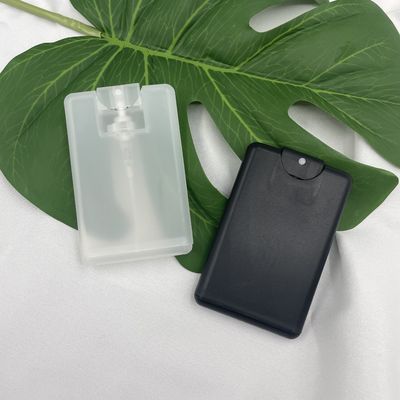 lo spruzzatore di plastica vuoto 0.06ML/T della carta di credito della bottiglia pp dello spruzzo 20ml ha personalizzato il colore