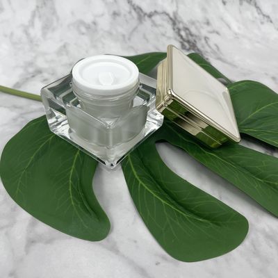 Contenitori di Jade Surface Plastic Cream Jars 30g 50g metallizzati per i cosmetici