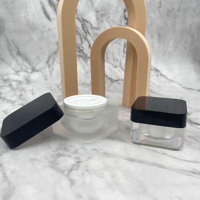 Berretto nero 15g 30g dei contenitori dei barattoli cosmetici di plastica del quadrato il piccolo ha personalizzato il colore
