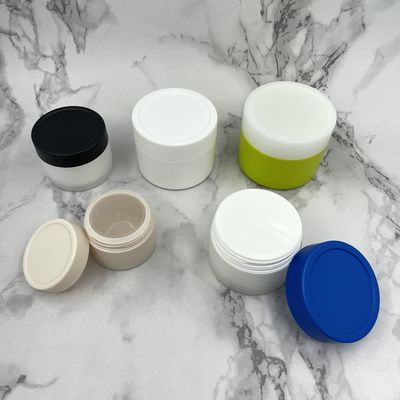 La parete 60ml 100ml di Matt Plastic Cosmetic Jars Double ha metallizzato per la pasta Scrub