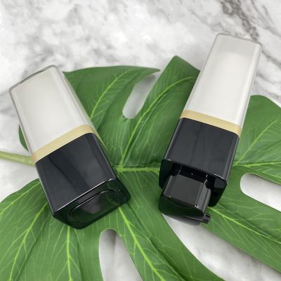 Selezione di seta doppia senz'aria Matte Packaging Bottle della bottiglia 15ml 30ml 50ml del quadrato rotatorio