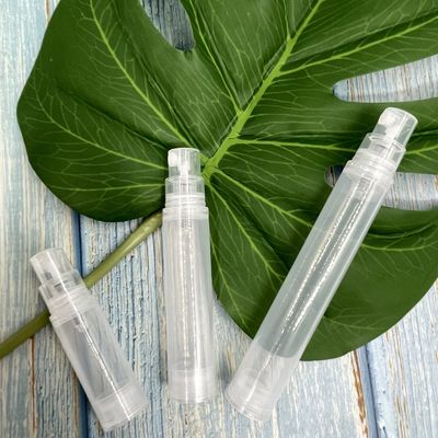 Piccolo colore su misura di plastica senz'aria della bottiglia 10ml 15ml della pompa dello spruzzo