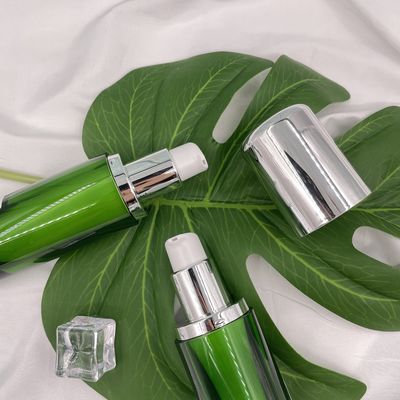 Acrilico vuoto di lusso dei contenitori 50ml 120ml della bottiglia cosmetica rotonda della pompa