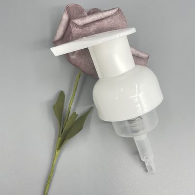 Le pompe di schiumatura metallizzate del sapone torcono lo sciampo della doccia di dosaggio della serratura 0.8ml