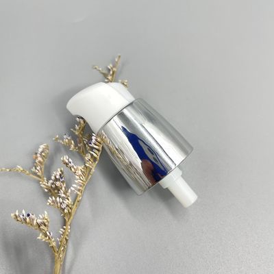 Chiusura metallizzata del Moisturiser 20/410 di plastica d'argento della mano della pompa 0.2ML/T di trattamento