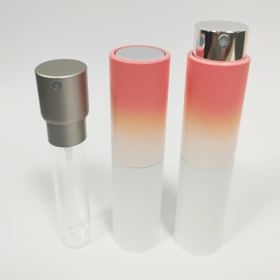 Flacone spray di ricarica colore sfumato guscio in alluminio da 8 ml con bottiglia interna in vetro